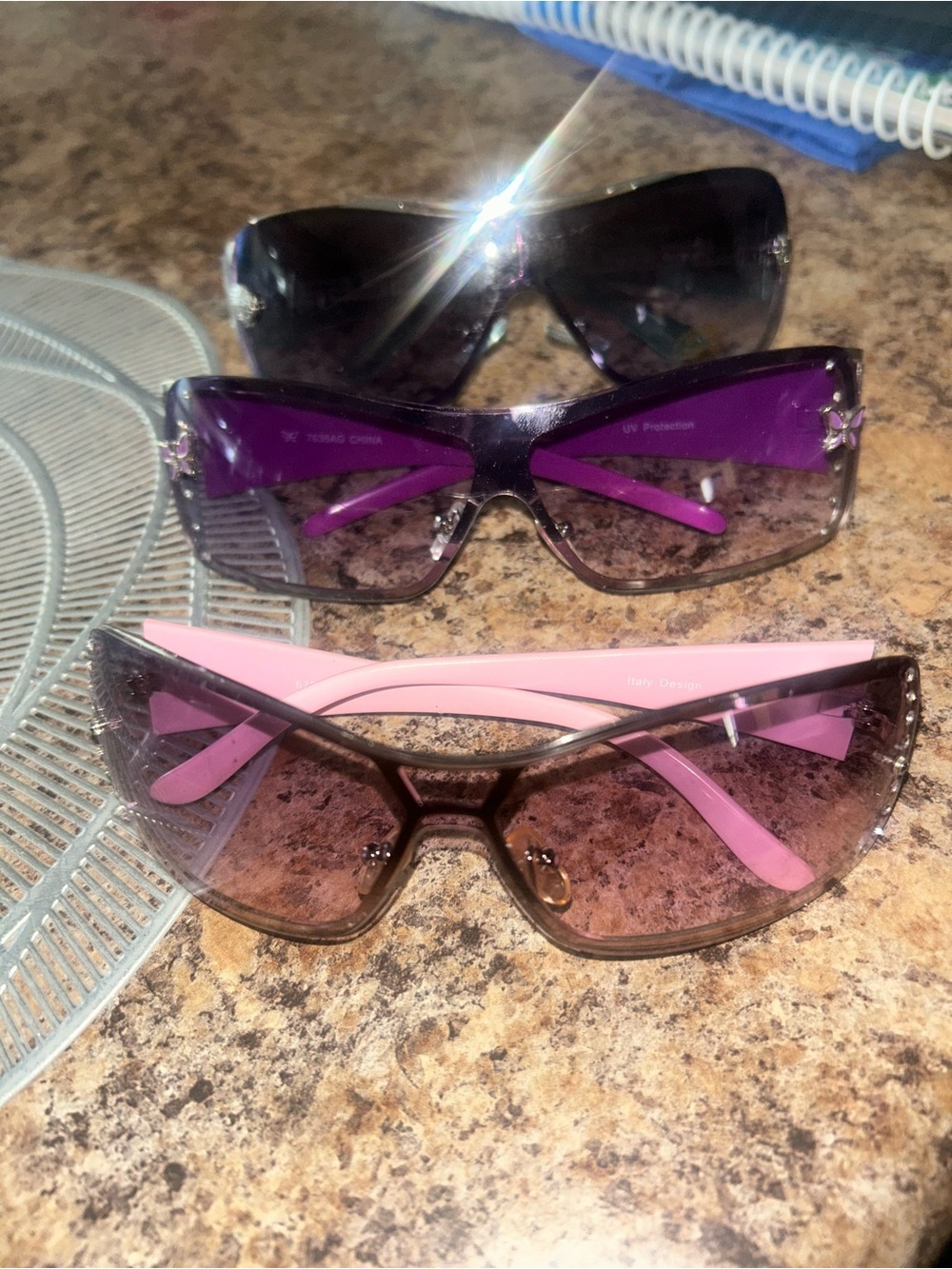 Y2K stylish sunglasses set!
